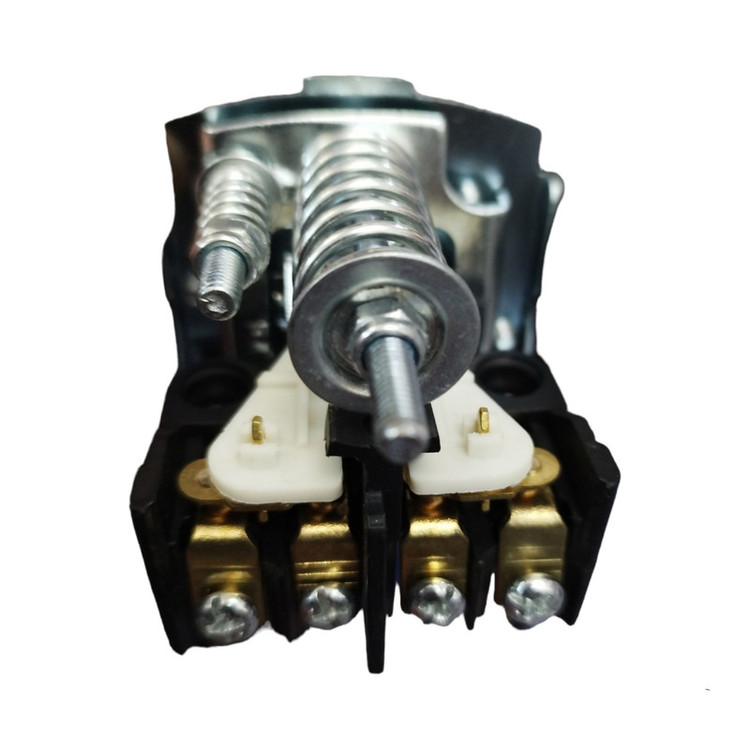 کلید کنترل اتوماتیک پرشر سوییچ پمپ آب اسکواردی مدل BSK2 -9013FSG-2